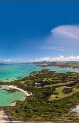 One Day Catamaran Tour to Ile aux Cerfs  